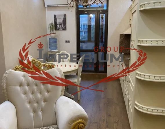 Дава се под наем Тристаен апартамент в Варна, Център - 70 кв.м за 765 € - Снимка #1