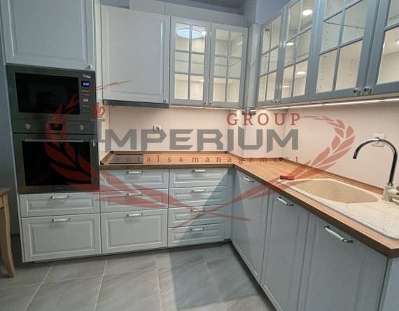 Дава се под наем Едностаен апартамент в Варна, Левски - 40 кв.м за 510 € - Снимка #1