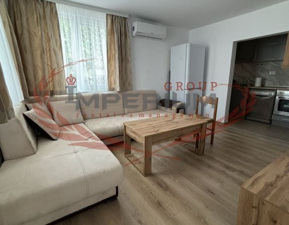 Дава се под наем Двустаен апартамент в Варна, Колхозен пазар - 60 кв.м за 510 € - Снимка #1