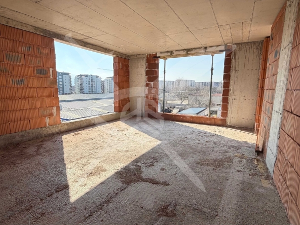 Тристаен апартамент в Пловдив, Кючук Париж - 108 кв.м за 661 €/кв.м - Снимка #1
