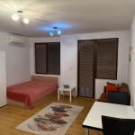 Дава се под наем Едностаен апартамент в Пловдив, Сточна гара - 43 кв.м за 306 € - Снимка #1