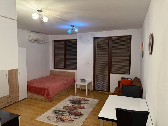 Дава се под наем Едностаен апартамент в Пловдив, Сточна гара - 43 кв.м за 306 € - Снимка #1