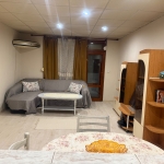 Дава се под наем Тристаен апартамент в Стара Загора, Била - 124 кв.м за 357 € - Снимка #1