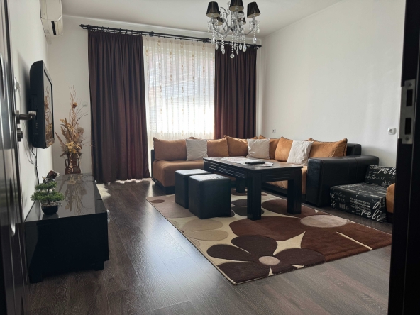 Четиристаен апартамент в Асеновград - 100 кв.м за 1050 €/кв.м - Снимка #1