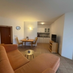 Двустаен апартамент в к.к. Слънчев бряг - 70 кв.м за 598 €/кв.м - Снимка #1