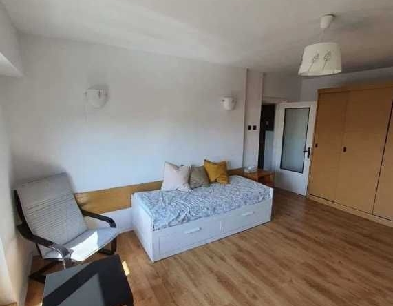 Дава се под наем Едностаен апартамент в Пловдив, Мараша - 48 кв.м за 163.2 € - Снимка #1