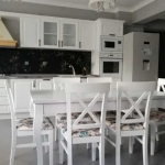 Дава се под наем Двустаен апартамент в Бургас, Лазур - 70 кв.м за 229.5 € - Снимка #1