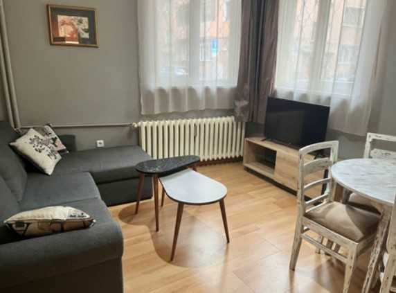 Дава се под наем Двустаен апартамент в София, Медицинска академия - 45 кв.м за 473.79 € - Снимка #1