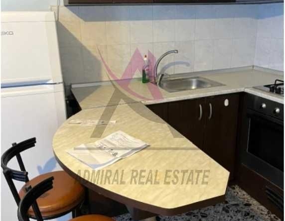 Дава се под наем Двустаен апартамент в Варна, Колхозен пазар - 66 кв.м за 409 € - Снимка #1