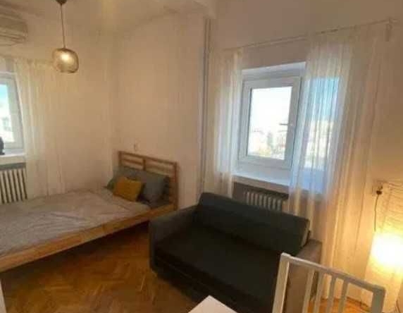 Дава се под наем Едностаен апартамент в Пловдив, Христо Смирненски - 40 кв.м за 168.3 € - Снимка #1