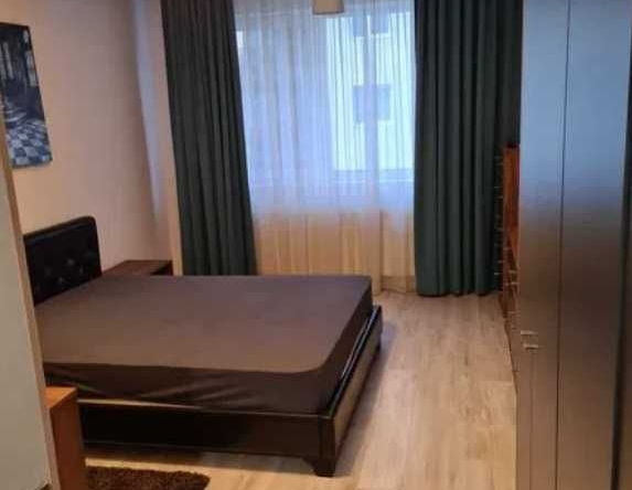 Дава се под наем Тристаен апартамент в Пловдив, Каменица 2 - 90 кв.м за 341.7 € - Снимка #1