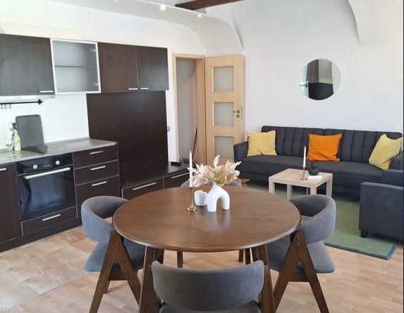 Дава се под наем Двустаен апартамент в София, Белите брези - 69 кв.м за 650 € - Снимка #1