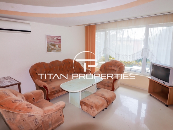 Дава се под наем Етаж от къща в Варна, Бриз - 90 кв.м за 475 € - Снимка #1