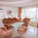 Дава се под наем Етаж от къща в Варна, Бриз - 90 кв.м за 500 € - Снимка #1