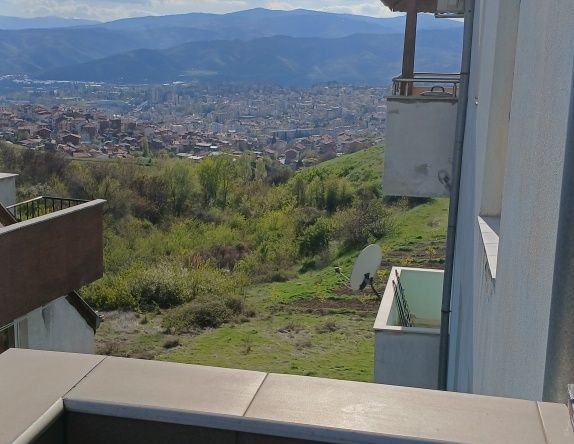 Двустаен апартамент в с. Поленица, Област Благоевград - 60 кв.м за 1250 €/кв.м - Снимка #1