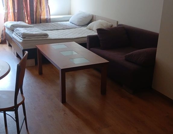 Дава се под наем Едностаен апартамент в Бургас, Сарафово - 45 кв.м за 280.5 € - Снимка #1