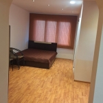 Дава се под наем Двустаен апартамент в Хасково, Бадема - 54 кв.м за 255 € - Снимка #1