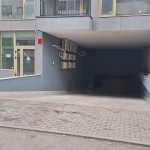 Дава се под наем Гараж / Паркомясто в Варна, Колхозен пазар - 20 кв.м за 81.6 € - Снимка #1