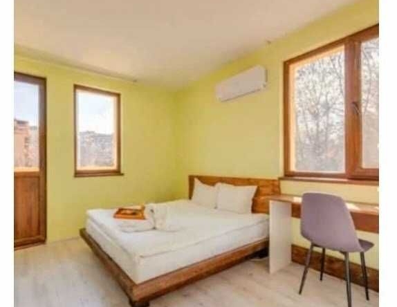 Дава се под наем Двустаен апартамент в София, Света Троица - 65 кв.м за 600 € - Снимка #1