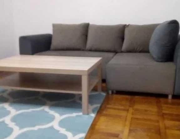 Дава се под наем Двустаен апартамент в Пловдив, Изгрев - 65 кв.м за 204 € - Снимка #1