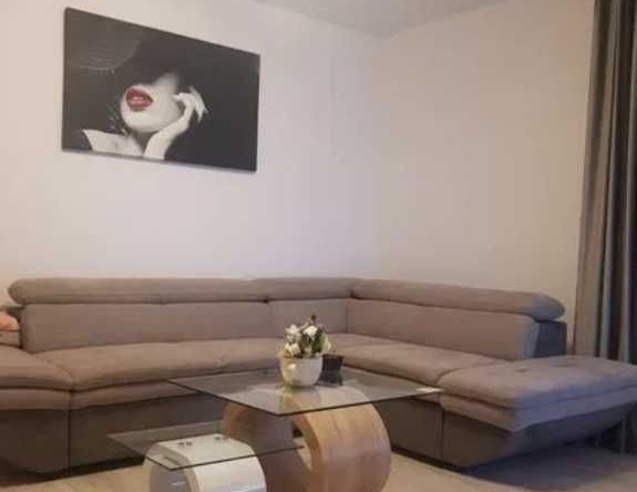 Дава се под наем Двустаен апартамент в Пловдив, Кършияка - 60 кв.м за 234.6 € - Снимка #1