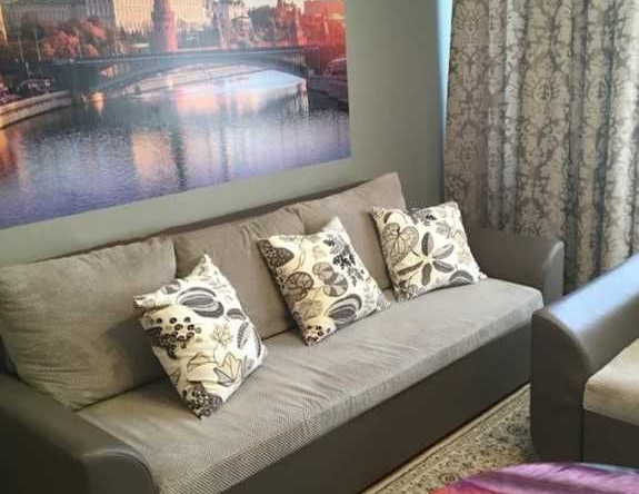 Дава се под наем Тристаен апартамент в София, Център - 90 кв.м за 816 € - Снимка #1