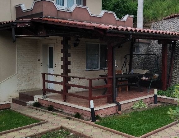 Къща в Дупница - 173 кв.м за 410 €/кв.м - Снимка #1