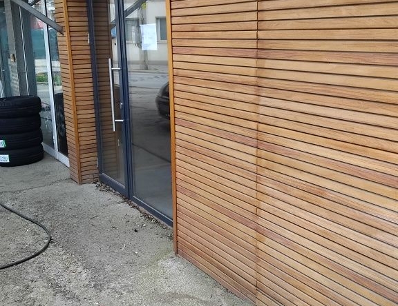 Дава се под наем Офис в Кюстендил, Център - 43 кв.м за 367.2 € - Снимка #1