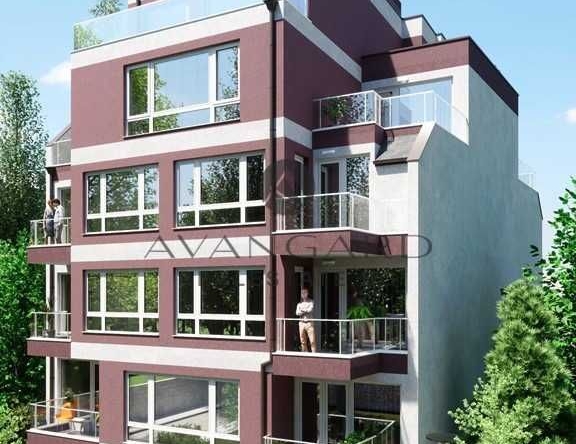 Тристаен апартамент в Пловдив, Център - 127 кв.м за 1350 €/кв.м - Снимка #1