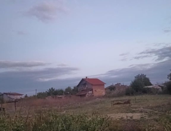 Парцел в с. Средец, Област Стара Загора - 840 кв.м за 13 €/кв.м - Снимка #1