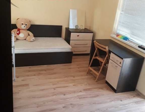 Дава се под наем  в Велико Търново, Център - 25 кв.м за 112.2 € - Снимка #1