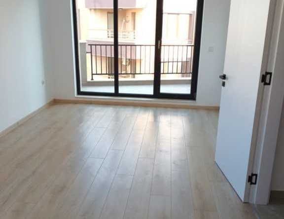 Двустаен апартамент в Поморие - 63 кв.м за 707 €/кв.м - Снимка #1