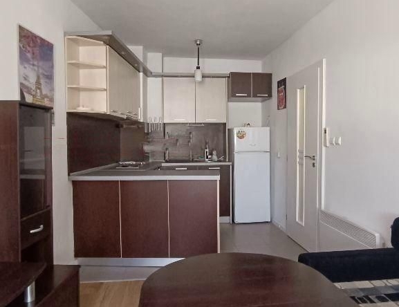 Дава се под наем Двустаен апартамент в София, Люлин - център - 48 кв.м за 597.21 € - Снимка #1