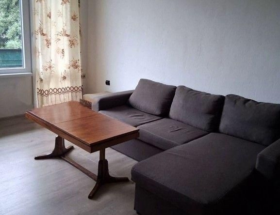 Дава се под наем Двустаен апартамент в София, Бъкстон - 65 кв.м за 347.82 € - Снимка #1