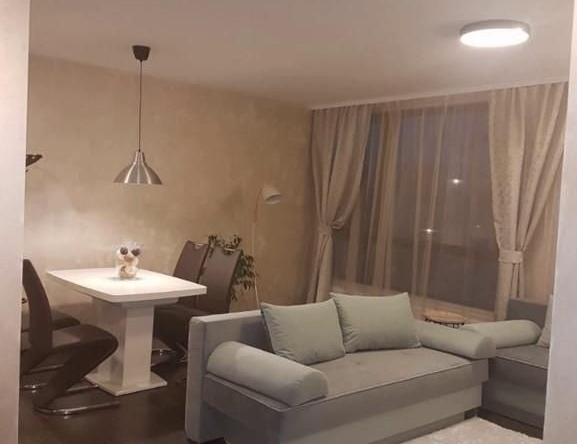Дава се под наем Двустаен апартамент в София, Кръстова вада - 68 кв.м за 600 € - Снимка #1