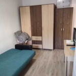 Дава се под наем Едностаен апартамент в Пловдив, Гагарин - 45 кв.м за 153 € - Снимка #1