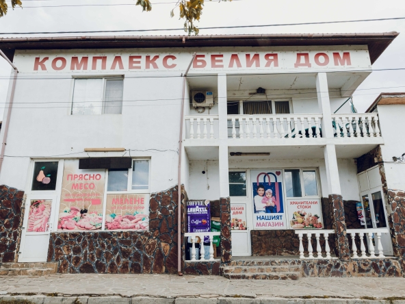 Дава се под наем Магазин в Суворово - 160 кв.м за 510 € - Снимка #1