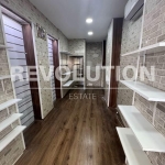 Дава се под наем Магазин в Варна, Център - 18 кв.м за 350 € - Снимка #1