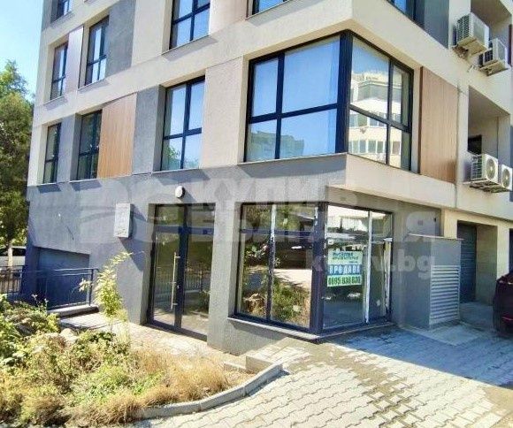 Дава се под наем Офис в Варна, Победа - 43 кв.м за 306 € - Снимка #1