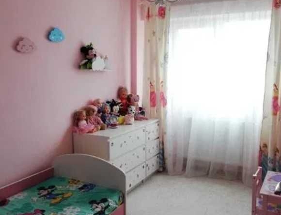 Дава се под наем Тристаен апартамент в Пловдив, Каменица 1 - 85 кв.м за 219.3 € - Снимка #1