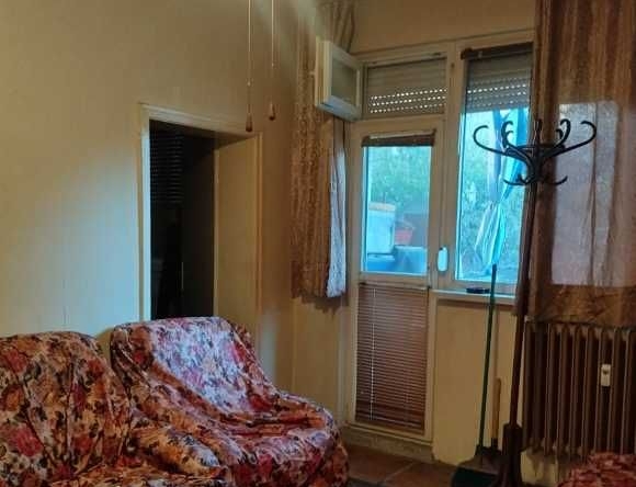 Двустаен апартамент в Пловдив, Център - 55 кв.м за 2046 €/кв.м - Снимка #1