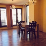 Дава се под наем Многостаен апартамент в Бургас, Център - 140 кв.м за 408 € - Снимка #1