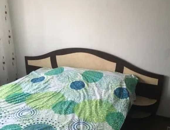 Дава се под наем Едностаен апартамент в Бургас, Изгрев - 35 кв.м за 153 € - Снимка #1