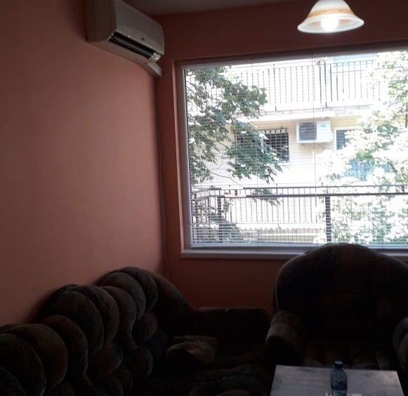 Дава се под наем Двустаен апартамент в Варна, Автогара - 45 кв.м за 360 € - Снимка #1