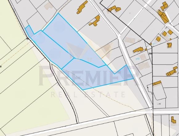 Парцел в с. Генерал Кантарджиево, Област Варна - 15300 кв.м за 11 €/кв.м - Снимка #1