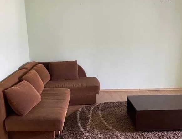 Дава се под наем Тристаен апартамент в Пловдив, Каменица 1 - 82 кв.м за 204 € - Снимка #1