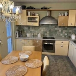 Дава се под наем Тристаен апартамент в Варна, Бриз - 101 кв.м за 927.18 € - Снимка #1