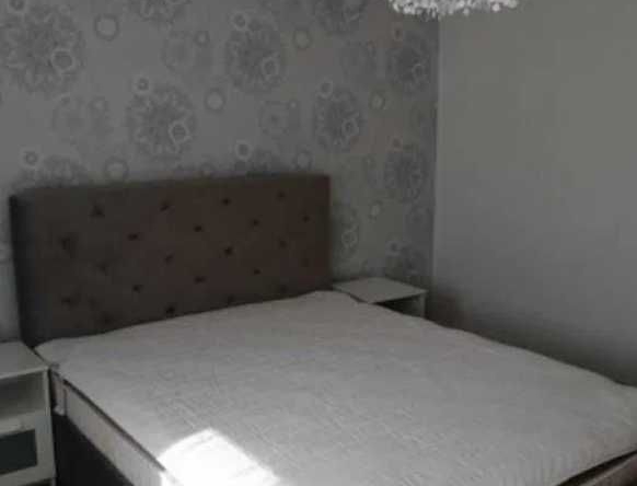 Дава се под наем Двустаен апартамент в Пловдив, Гагарин - 67 кв.м за 255 € - Снимка #1