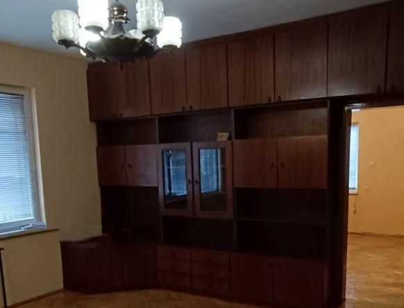 Дава се под наем Четиристаен апартамент в София, Редута - 124 кв.м за 650 € - Снимка #1