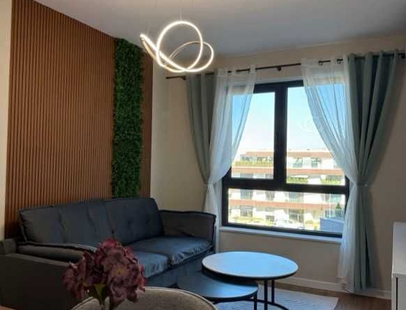 Дава се под наем Двустаен апартамент в София, Витоша - 60 кв.м за 765 € - Снимка #1